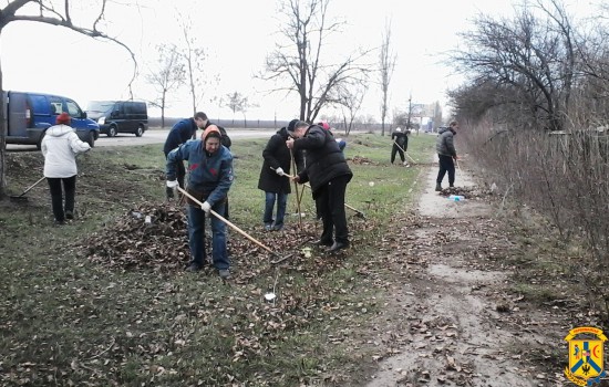 Виконкомівські "суботники" Виконкомівські "суботники"