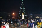 Жителі та гості нашого міста зустрічали Новий рік на центральній площі