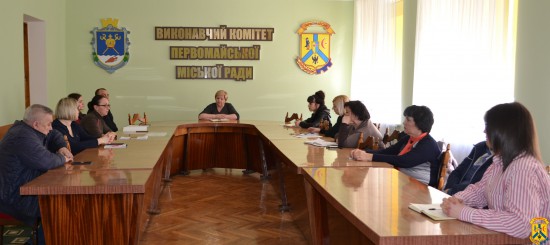 Нарада із перевізниками, які здійснюють перевезення пасажирів на міських автобусних маршрутах загального користування Нарада із перевізниками, які здійснюють перевезення пасажирів на міських автобусних маршрутах загального користування