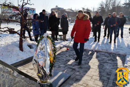 20 лютого Україна відзначає День Героїв Небесної Сотні