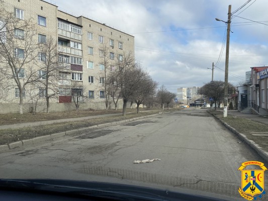У Первомайську продовжують поступово приводити міські дороги до належного стану У Первомайську продовжують поступово приводити міські дороги до належного стану