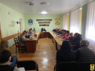 7 березня 2022 року міський голова Олег Демченко провів нараду з керівниками підприємств критичної інфраструктури, начальниками управлінь та відділів виконавчого комітету Первомайської міської ради