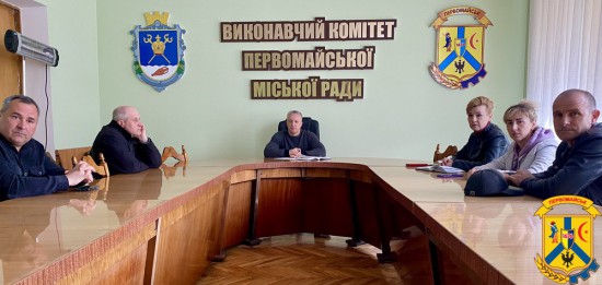 11 квітня 2022 року міський голова Олег Демченко зустрівся із представниками благодійної організації «Червоного Хреста» 11 квітня 2022 року міський голова Олег Демченко зустрівся із представниками благодійної організації «Червоного Хреста»