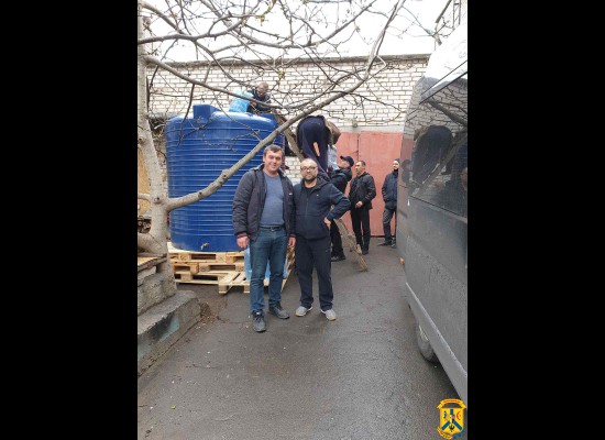 Здійснили доставку питної води до Миколаєва Здійснили доставку питної води до Миколаєва