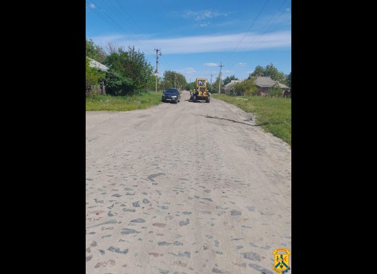 В старостинських округах розпочато грейдерування вулиць з ґрунтовим покриттям В старостинських округах розпочато грейдерування вулиць з ґрунтовим покриттям