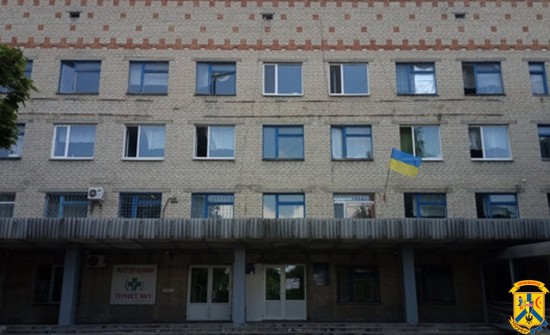 В центральній поліклініці встовлять новий ліфт В центральній поліклініці встовлять новий ліфт