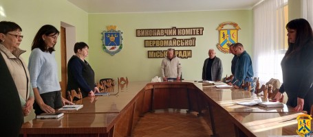 ЩОДЕННО О 9.00 В УКРАЇНІ — ЗАГАЛЬНОНАЦІОНАЛЬНА ХВИЛИНА МОВЧАННЯ