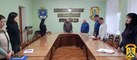 ЩОДЕННО О 9.00 В УКРАЇНІ — ЗАГАЛЬНОНАЦІОНАЛЬНА ХВИЛИНА МОВЧАННЯ 
