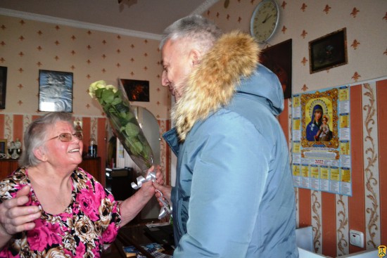 02 лютого 2023 року міський голова Олег Демченко, напередодні Дня вшанування учасників бойових дій на території інших держав, завітав до матері загиблого в Афганістані сина, лейтенанта Олексія Зінов’єва. 02 лютого 2023 року міський голова Олег Демченко, напередодні Дня вшанування учасників бойових дій на території інших держав, завітав до матері загиблого в Афганістані сина, лейтенанта Олексія Зінов’єва.