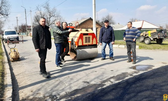  22 березня 2023 року Міський голова проінспектував ремонти внутрішньоквартальних проїздів 