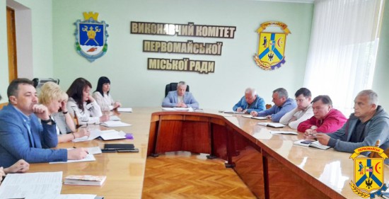 Міський голова Олег Демченко провів апаратну нараду з актуальних питань життєдіяльності громади. Міський голова Олег Демченко провів апаратну нараду з актуальних питань життєдіяльності громади.