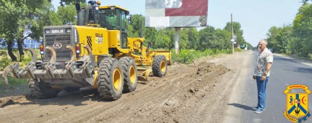 Комунальними службами міської громади  продовжуються заходи благоустрою. 