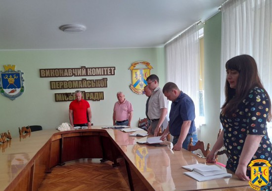 ЩОДЕННО О 9.00 В УКРАЇНІ — ЗАГАЛЬНОНАЦІОНАЛЬНА ХВИЛИНА МОВЧАННЯ ЩОДЕННО О 9.00 В УКРАЇНІ — ЗАГАЛЬНОНАЦІОНАЛЬНА ХВИЛИНА МОВЧАННЯ