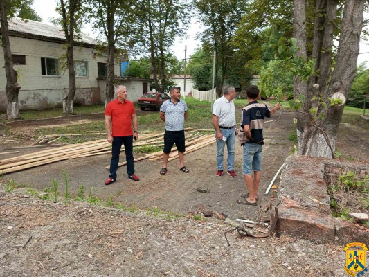 У Первомайскій громаді продовжують проводити роботи по благоустрою території