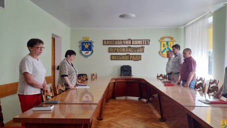 ЩОДЕННО О 9.00 В УКРАЇНІ — ЗАГАЛЬНОНАЦІОНАЛЬНА ХВИЛИНА МОВЧАННЯ 