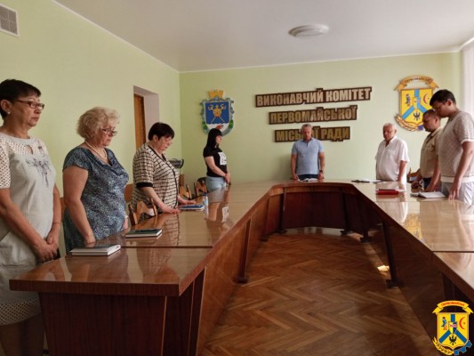 ЩОДЕННО О 9.00 В УКРАЇНІ — ЗАГАЛЬНОНАЦІОНАЛЬНА ХВИЛИНА МОВЧАННЯ ЩОДЕННО О 9.00 В УКРАЇНІ — ЗАГАЛЬНОНАЦІОНАЛЬНА ХВИЛИНА МОВЧАННЯ