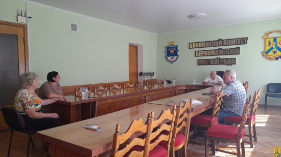 Перший заступник міського голови Дмитро Малішевський провів особистий прийом громадян, під час якого жителі міської громади звернулися до нього з різних життєвих проблем. Перший заступник міського голови Дмитро Малішевський провів особистий прийом громадян, під час якого жителі міської громади звернулися до нього з різних життєвих проблем.