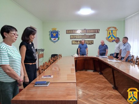 ЩОДЕННО О 9.00 В УКРАЇНІ — ЗАГАЛЬНОНАЦІОНАЛЬНА ХВИЛИНА МОВЧАННЯ 