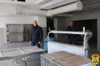 1 листопада 2024 року очільник Первомайської міської територіальної громади Олег Демченко разом із заступником міського голови Володимиром Рябченком проінспектували хід ремонтних робіт у харчоблоці початкової школи №11