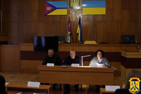 02 грудня 2024 року, у Виконавчому комітеті Первомайської міської ради, під головуванням міського голови Олега Демченка відбулось чергове засідання комісії з питань захисту прав дитини