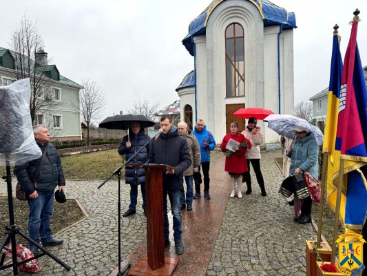 ЩОДЕННО О 9.00 В УКРАЇНІ — ЗАГАЛЬНОНАЦІОНАЛЬНА ХВИЛИНА МОВЧАННЯ 