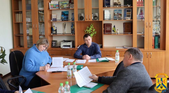 Напередодні пленарного засідання чергової сесії Первомайської міської ради, активно працюють постійні профільні комісії Напередодні пленарного засідання чергової сесії Первомайської міської ради, активно працюють постійні профільні комісії