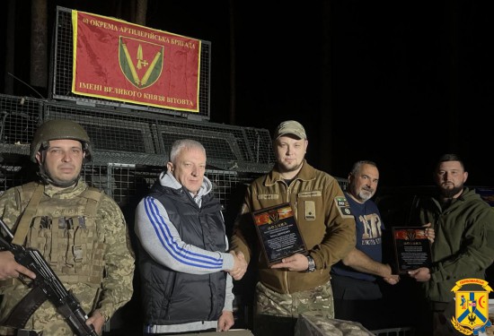 Напередодні державного свята - Дня Захисників і Захисниць України - з 28 по 30 вересня 2025 року очільник Первомайської міської територіальної громади Олег Демченко разом із заступником Володимиром Рябченком здійснили  виїзд до наших військовослужбовців