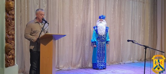 6 грудня очільник Первомайської громади Олег Демченко, його заступник Володимир Рябченко, керуючий справами виконавчого комітету Тетяна Данильченко та сам Святий Миколай відвідали низку закладів