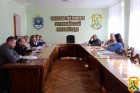 5 березня 2025 року у Виконавчому комітеті Первомайської міської ради відбулася важлива робоча зустріч із командою фахівців Данської ради у справах біженців (DRC)