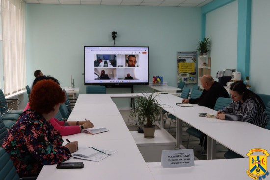 16 квітня 2025 року в Офісі розвитку та відновлення Первомайської міської територіальної громади відбулася важлива онлайн-зустріч із представниками Посольства Королівства Данія в Україні