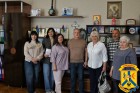 23 квітня 2025 року, до виконавчого комітету Первомайської міської ради завітали представники адміністрації Палацу культури «Фрегат», комунального закладу «Публічна бібліотека Первомайської міської ради»