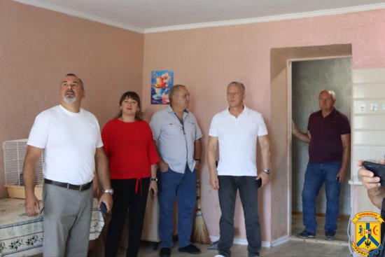 У Первомайському районі триває робота комісії, яка здійснює перевірку стану житла та тимчасових місць перебування внутрішньо переміщених осіб (ВПО)