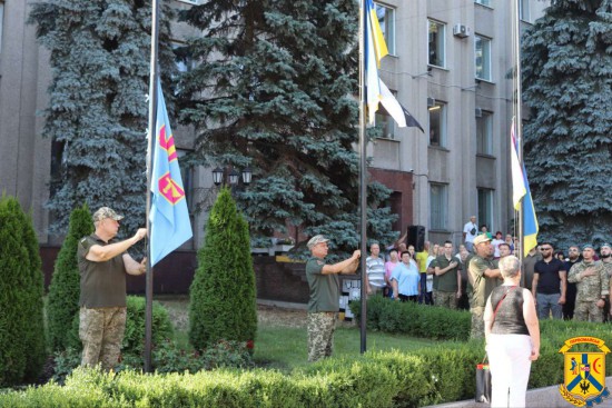 Відповідно до Указу Президента України від 27 червня 2007 року №579/2007, щороку в першу неділю серпня в Україні відзначається День Повітряних Сил Збройних Сил України