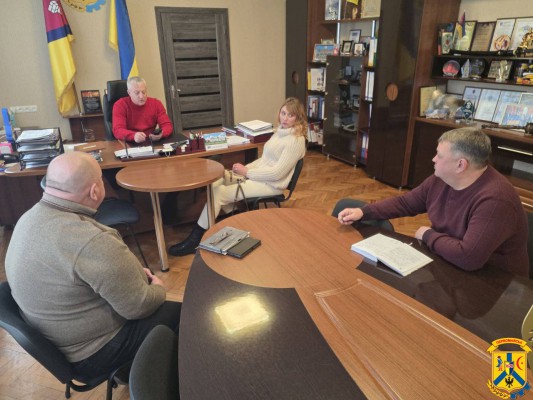 17 лютого 2026 року відбулася робоча зустріч, присвячена надзвичайно важливому для громади питанню &mdash; відповідальному поводженню з домашніми тваринами та протидії безконтрольному їх розмноженню